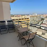 アパート La Tour Alba